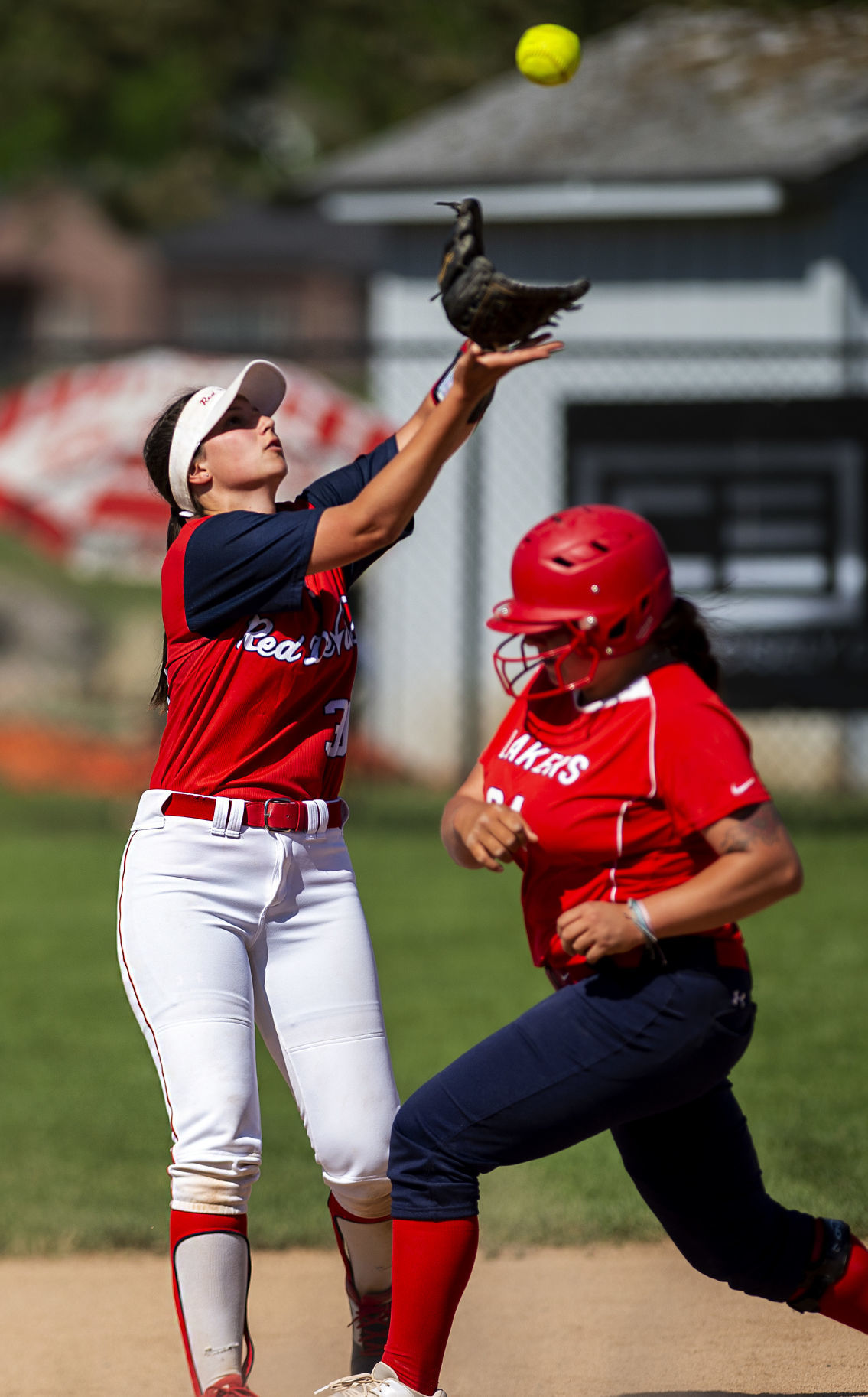 Red Devils softball sweeps Southwest Oregon 9-0